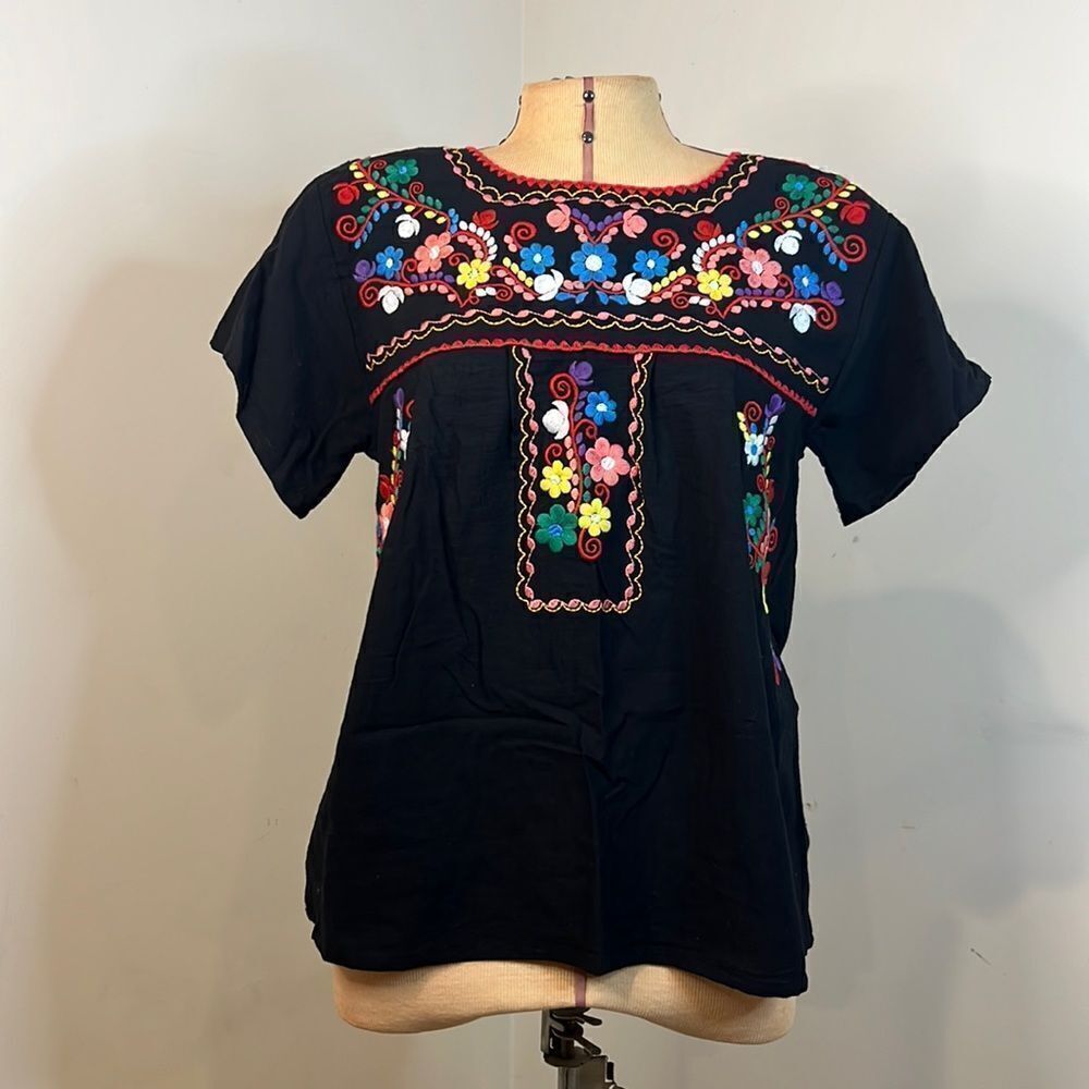 YZXDORWJ Black Blouse with Bright Floral Embroidery - Size Medium